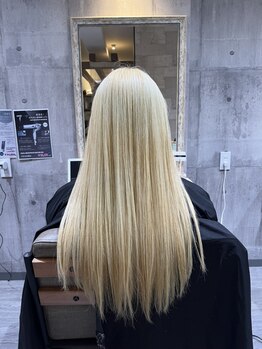パダ(PADA)の写真/【武庫之荘駅徒歩1分】カラーバリエーション豊富◎顔立ちに似合わせながら、自然なこなれ感を演出