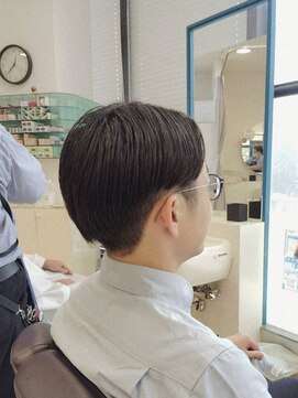 ハヤセ イオンスタイル検見川浜店 ツーブロック