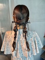 シャルムバイケンジ(Charm.by KENJE)&nbsp;【ツインポニーテール】結婚式/卒業式/銀座/ヘアセット/アレンジ