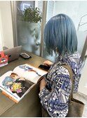 アイスブルーハイトーンカラー