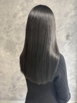 ロイ 梅田(Roy) ☆BYKARTEカラー☆