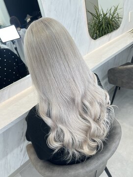 ラピス 新宿(Lapis) 【Lapis新宿】ホワイトブロンド