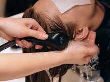 ソワネ 表参道(soigne)の雰囲気（全てのシャンプー台にリファのマイクロバブルを使用＊[表参道]）