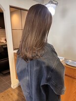 カールム(carlm)&nbsp;【赤み・広がりが気になる方へ】くびれミディ×艶ブラウン