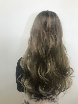 シャラ美容室 オリーブグレージュ