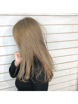 ビーヘアサロン(Beee hair salon) 【渋谷Beeehair/山森伴利】A/W NewStyle