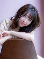 オーストヘアー リュウール(Aust hair Lueur)&nbsp;透け感、マロンベージュのゆるふわミディアム