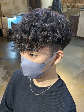 フィフス トウキョウ (fifth TOKYO) 波巻きパーマ波巻きスパイラルパーマツイストスパイラルパーマ