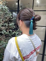 トロンヘアー(tronc hair)&nbsp;個性的インナーカラー