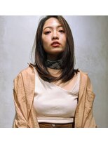 ローハ アゲオ(Lowha -ageo-)&nbsp;ミディアムレイヤースタイル