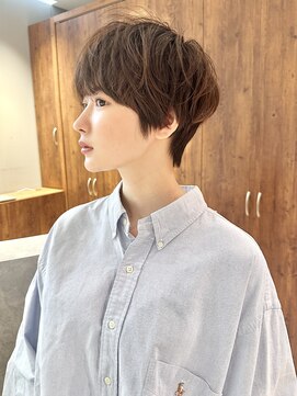 ビュートリアム 南青山(BEAUTRIUM) マッシュショート上品ショートショートボブ30代40代50代青山