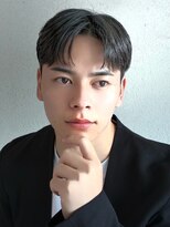 ノッツ(KNOTS)&nbsp;30代からの爽かメンズカット★センターパート