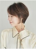 前下がりショート・ボブ/パーマ/前髪なし/30代/40代/50代/長め