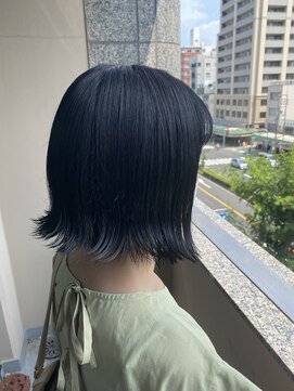 ナンバー 天王寺(NUMBER) kana 外ハネボブ×ブルーブラック