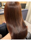 美髪カラーなめらかまとまる大人ストレート【カミケンパセオ】