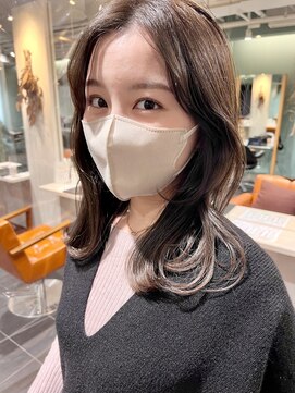 トリコ ショップアンドヘアサロン(tricot shop hair salon) 大人ロングヘア/アッシュカラー