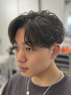 バース 梅田中崎町店(BIRTH) ニュアンスパーマフェザーパーマセンターパート韓国メンズパーマ