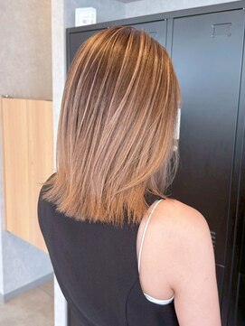 ラリス(Ralis) 【ハイライト】艶感ミディ【【下曽根駅】】