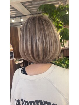 ヘアークリアー 草加 シアーベージュボブ30代40代