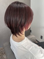 グラック(glac)&nbsp;ショート/ウルフヘア/イヤリングカラー/ボルドー