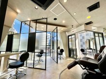 エクラート リラ 立川店(ECLART lilas.)の雰囲気（立川駅北口に全席半個室サロンがOPEN/立川駅/立川北口/縮毛矯正）