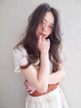 ノアフライ(NOAH FLY) ♪センターバング柔らかウエーブロング♪