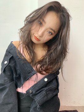 ノット 表参道青山(knot) 【knot】動きのあるセクシースリークセミロング♪