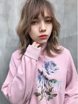 カルヴィナ(CALVINA) 【CALVINA】シルキーベージュ×ハイライト