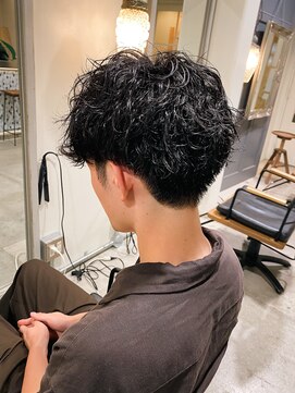 ルーカス(LUCAS) 【上原啓介】マッシュ×波巻きスパイラル