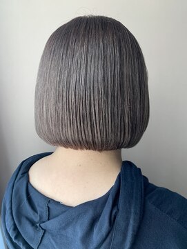 ハブ(hub) 【天神今泉】ラベンダーグレー