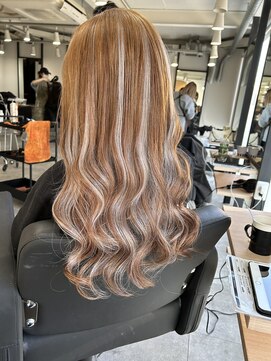 ラフ 難波店(LAFF) #黒髪#ボブルフ#ネビージュ#小顔#ワンレン