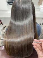 ライア 下北沢(laia)&nbsp;艶髪！【髪質改善 laia 下北沢 美容室 縮毛矯正 半個室】