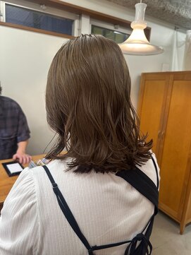 ニール 名古屋 伏見 丸の内(NEELU) 【Neeluscuro_yuna】極細ハイライト