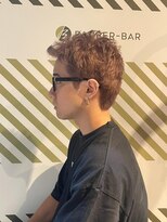 バーバーバー アカバネ(BARBER-BAR AKABANE)&nbsp;メンズの透明感くすみカラー×アップバング 爽やかショート#1