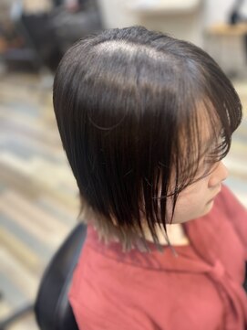 マループ(Maloop) 切りっぱなしボブ