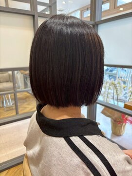 ヘア ルーナ バイ アプリーレ(hair lune by Aprire) 切りっぱなしナチュラル黒髪ミニボブ透明感ストレートヘア