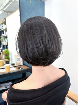 ルアン 上通り(ruen) 大人上品レイヤーボブ　ruen 熊本　田口紗羅