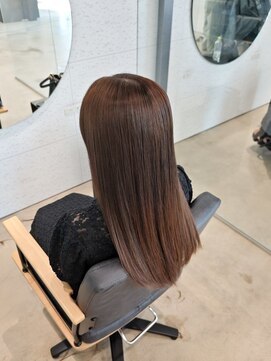 ビーヒアナウ N゜03 金沢駅西店(BE HERE NOW) ブリーチ無しカラー/アッシュベージュ/透明感/艶カラー