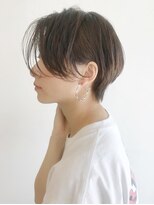 ガーデンヨコハマ(GARDEN YOKOHAMA)&nbsp;似合って可愛いハンサムショート　グレージュ暗めカラー