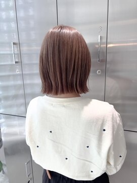 インク バイ アルテフィーチェ 西宮(ink by artefice) 切りっぱなしボブ×透明感グレージュ