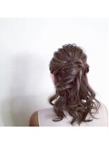 レバラディンズドゥミラー(Les Baladins du Miroir)&nbsp;【バラディンズ】ハーフアップ７