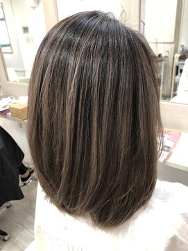 ヘアースタジオ ゼン(hair studio Zen) ハイライト