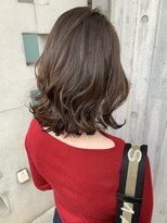 リバレッジ 広尾(Leverage)&nbsp;大人グレージュ外ハネミディアム【広尾/恵比寿】担当:大住