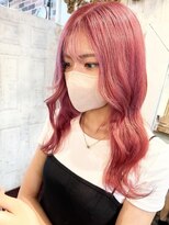 トロニー(TLONY)&nbsp;ピンクレッド　ダブルカラー　stylist/miaki