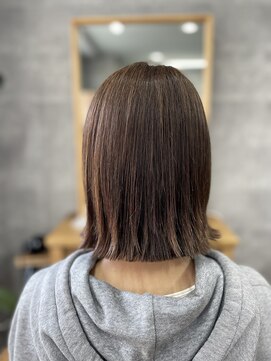 ナチュラル 富谷店(Natural) 切りっぱなしボブのケアルーガ