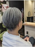 脱白髪染め☆オシャレグレーヘア
