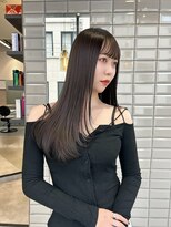 リリー(Lilley)&nbsp;【lilley 稲永麻衣】レイヤーカット+天神韓国ヘア