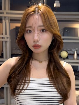 ディーエックス スリー(Dxxxx III) ウェーブミディアム 似合わせカットTOMOKI