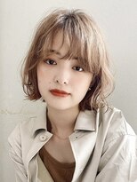 ノイカーム(noi Calm) 顔周りレイヤーカットくびれヘアミルクティーベージュカラー