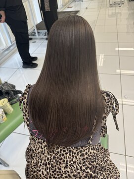 ネオリーブエクラ 上野御徒町店(Neolive eclat) 【上野御徒町】グレージュカラー/ブリーチ